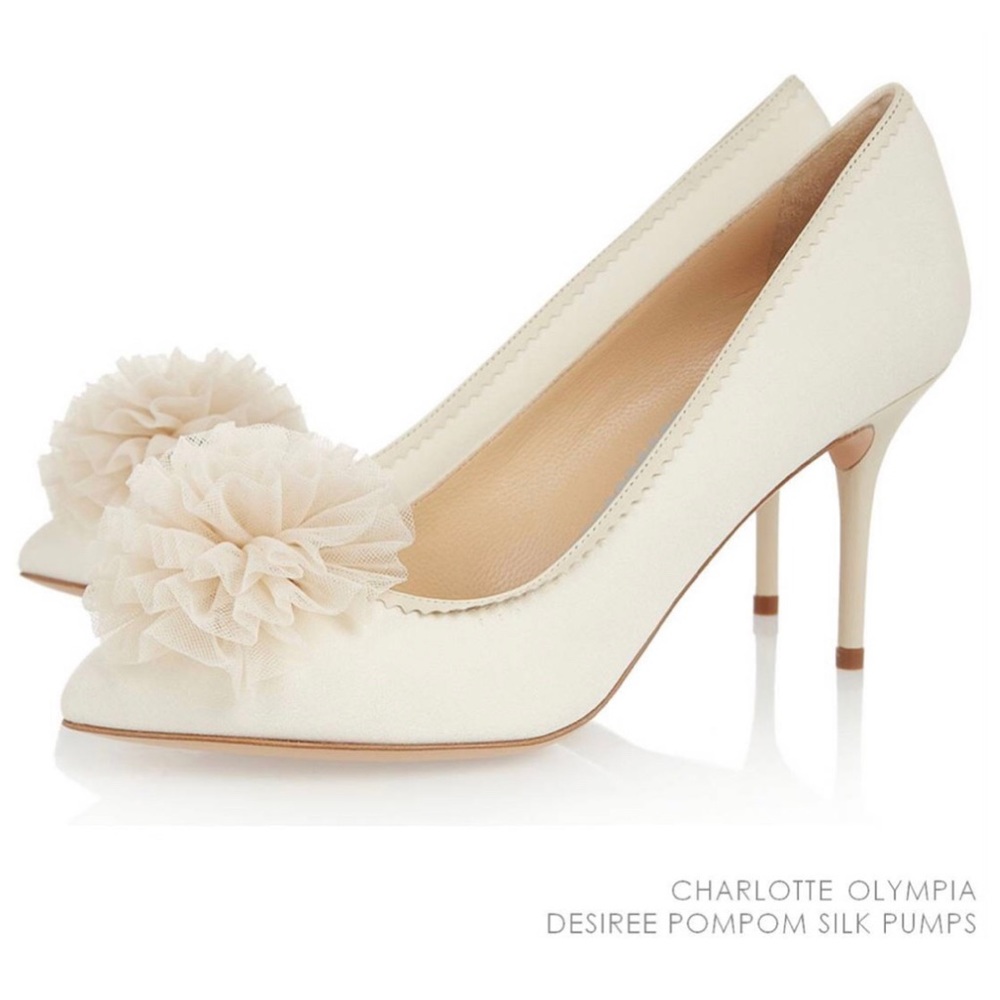 🛍 Desirée pom pom-embellished silk pump
